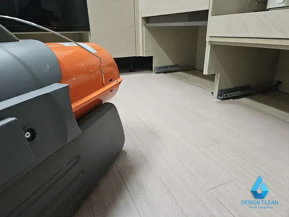 성남시 침수복구 현장 사진 9 — 성남 아파트 세탁실 배관 역류 침수청소